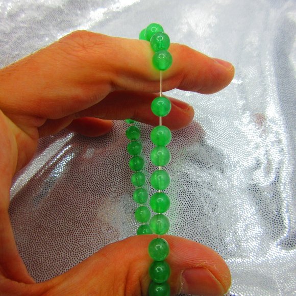 Green Aventurine 6mm Round 7" Stretchy Gemstone Bracelet - Picture 3 of 3